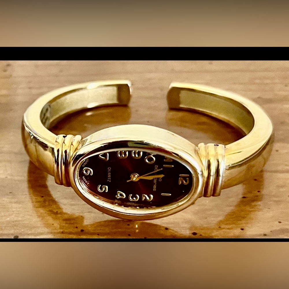 Bangle Watch Gold